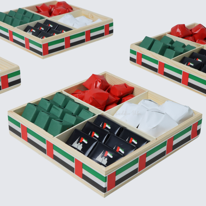 NATIONAL DAY DESIGNED CHOCOLATE SECTIONED WOOD TRAY