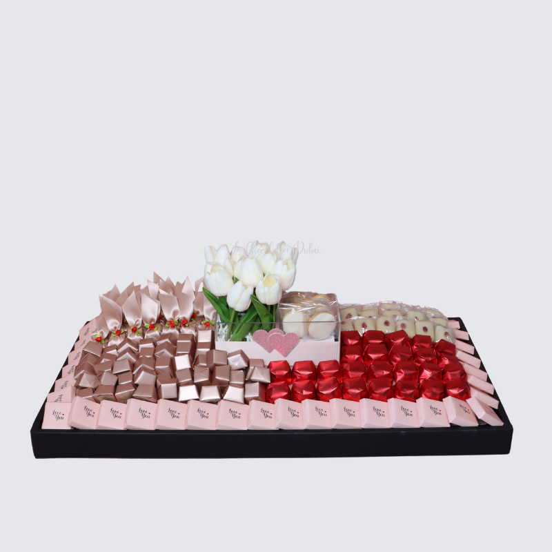 " I LOVE YOU " DECORATED CHOCOLATE & SWEETS LEATHER TRAY