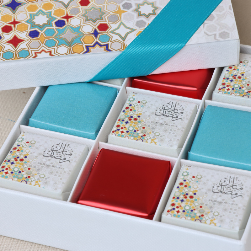 RAMADAN DESIGNED PREMIUM CHOCOLATE 9- PIECE HARD BOX