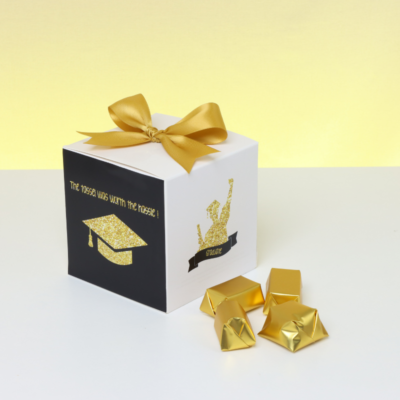 GRADUATION DESIGNED CHOCOLATE SOFT GIVEAWAY BOX