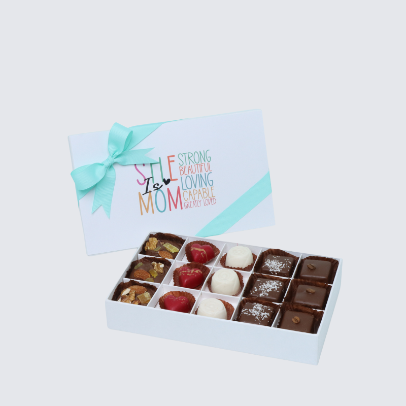 "SHE IS MOM" DESIGNED 15-PIECE CHOCOLATE HARD BOX