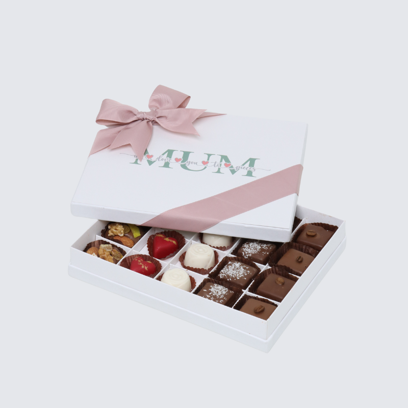 "MUM" DESIGNED 20-PIECE CHOCOLATE HARD BOX