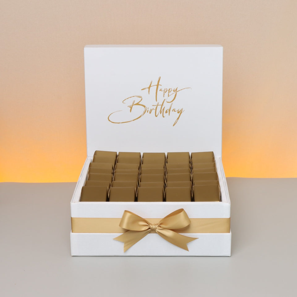 "HAPPY BIRTHDAY" MINIMALIST DESIGNED CHOCOLATE LARGE HAMPER