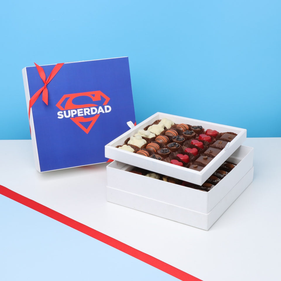 "SUPERDAD" FATHER'S DAY 2-LAYER CHOCOLATE HARD BOX