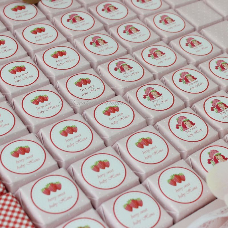 PERSONALIZED STRAWBERRY THEME CHOCOLATE