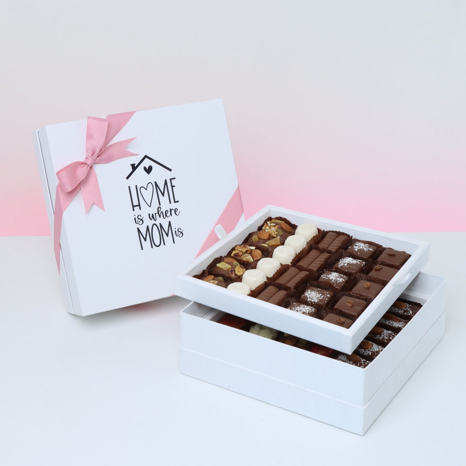 "MOTHER'S DAY" HOME DESIGNED 2-LAYER (1 KILO) CHOCOLATE HARD BOX