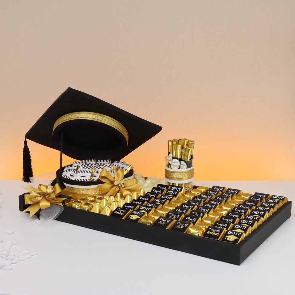 GRADUATION DESIGNED CHOCOLATE LARGE LEATHER TRAY