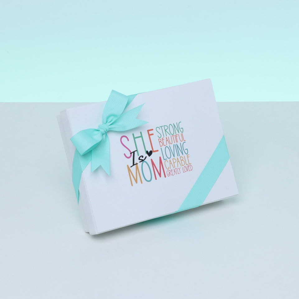 "SHE IS MOM" DESIGNED 12-PIECE CHOCOLATE HARD BOX