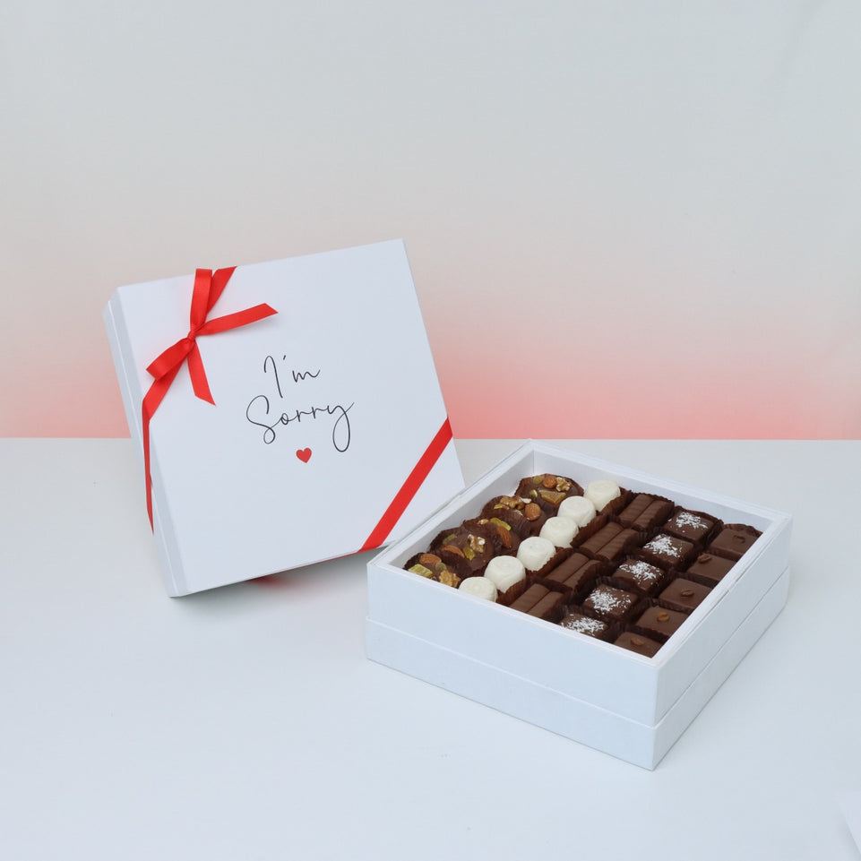 "I'M SORRY" 25-PIECE CHOCOLATE HARD BOX