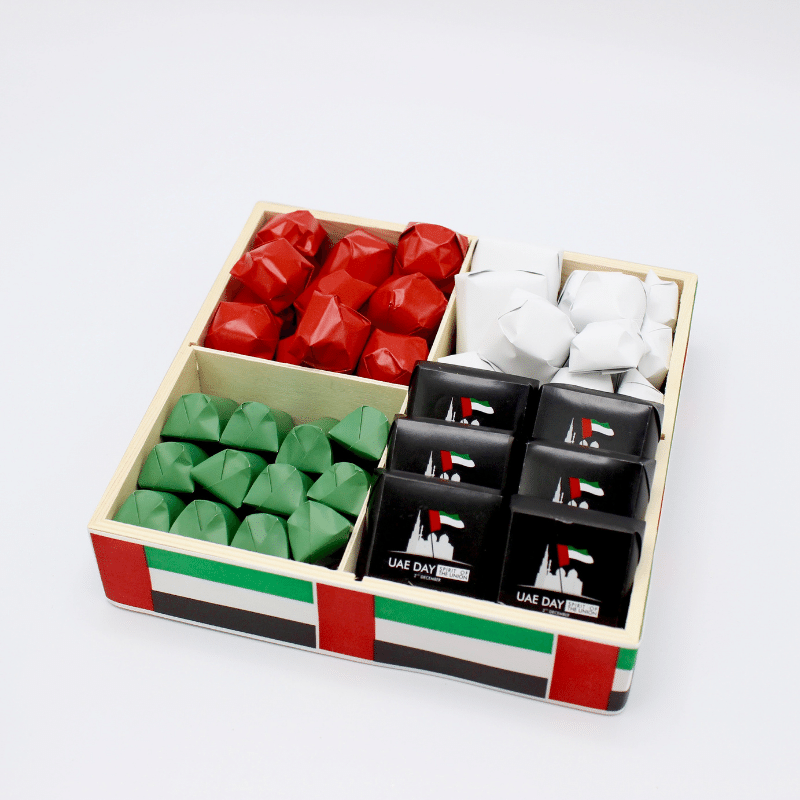 NATIONAL DAY DESIGNED CHOCOLATE SECTIONED WOOD TRAY