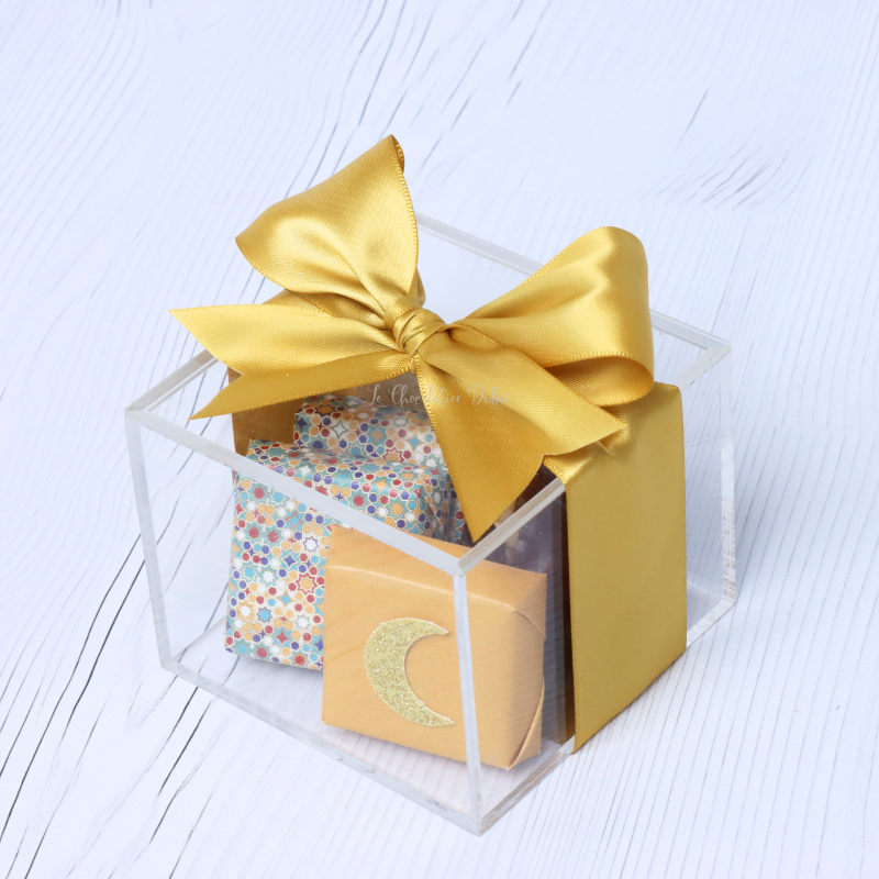 RAMADAN EID DESIGNED CHOCOLATE & DATES ACRYLIC BOX